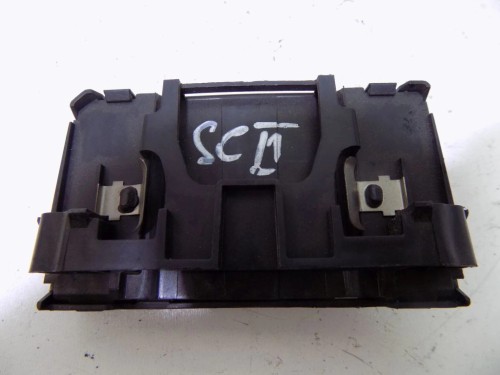CZYTNIK KART RENAULT SCENIC II (2003-2005) S118539003E