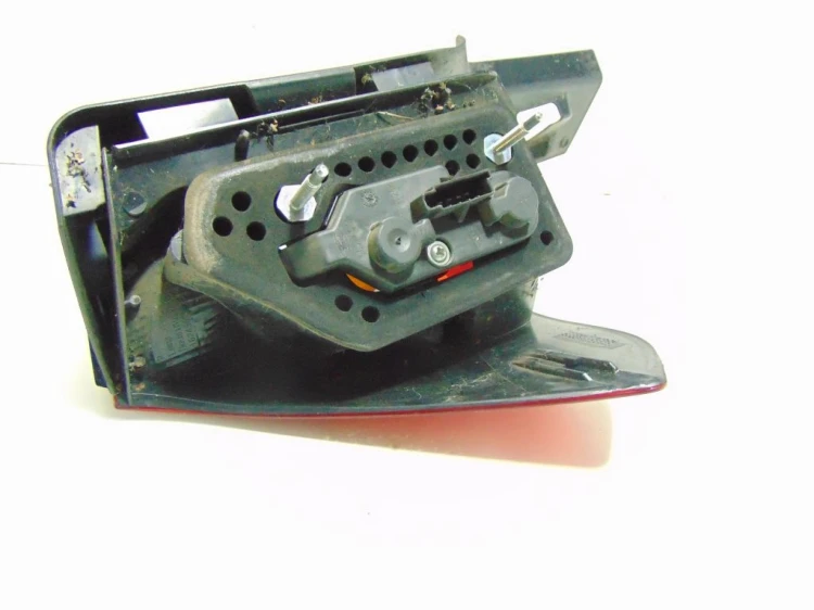 LAMPA PRAWY TYŁ FORD GALAXY II LIFT (2010-2015) 2.0 TDCI (140)