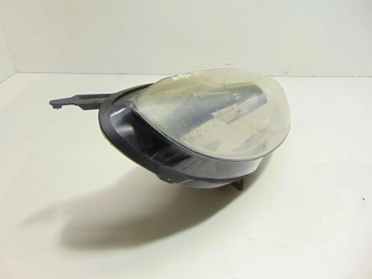 LAMPA PRAWY PRZÓD PEUGEOT 407 (2004-2008) 2.0 16V
