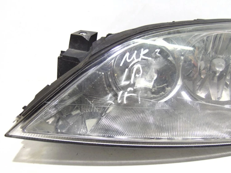 LAMPA LEWY PRZÓD FORD MONDEO MK3 (2001-2007)