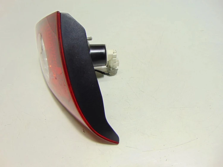 LAMPA LEWY TYŁ NISSAN QASHQAI (2007-2013) 2.0 16V