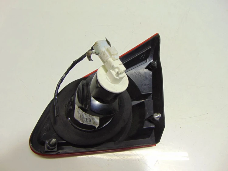 LAMPA LEWY TYŁ NISSAN QASHQAI (2007-2013) 2.0 16V