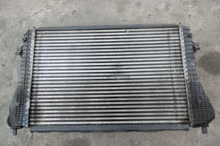 CHŁODNICE KOMPLET AUDI A3 8P
