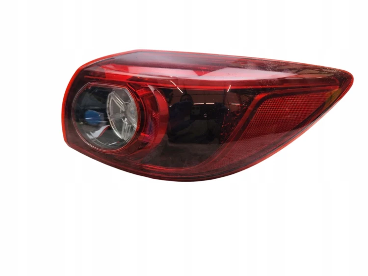 LAMPA PRAWY TYŁ MAZDA 3 III BM/BN LIFT (2016-2018) 2.0 SKYACTIV 120KM 220-4