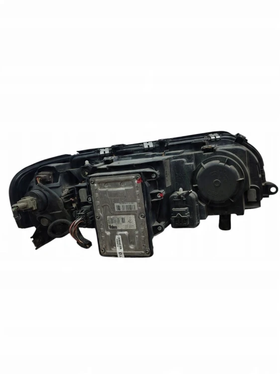 LAMPA LEWY PRZÓD VOLVO S80 I (1998-2004) 2.9 T 89006381