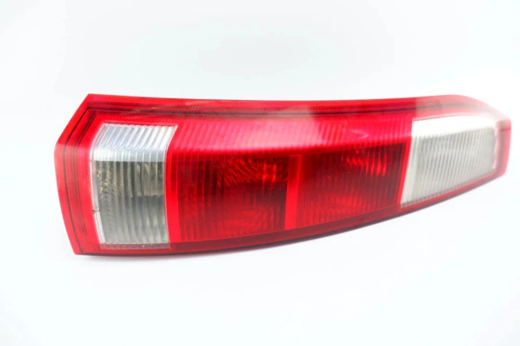 LAMPA LEWY TYŁ OPEL MERIVA (2002-2010) 1.4 16V 93294345