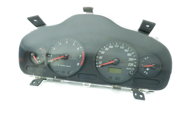 LICZNIK HYUNDAI SANTA FE (2000-2006) 2002-85700H