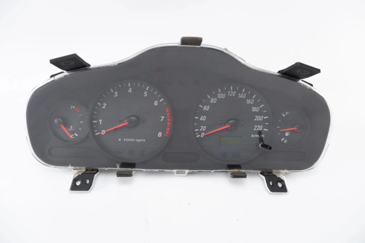 LICZNIK HYUNDAI SANTA FE (2000-2006) 2002-85700H