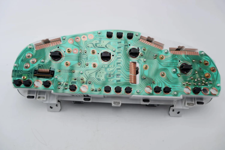LICZNIK HYUNDAI SANTA FE (2000-2006) 2002-85700H