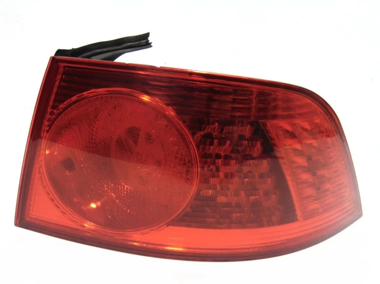 LAMPA PRAWY TYŁ VOLKSWAGEN PHAETON (2002-2006)