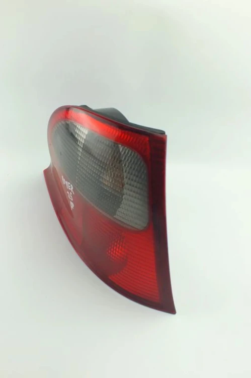 LAMPA PRAWY TYŁ ROVER 25 1.8 16V