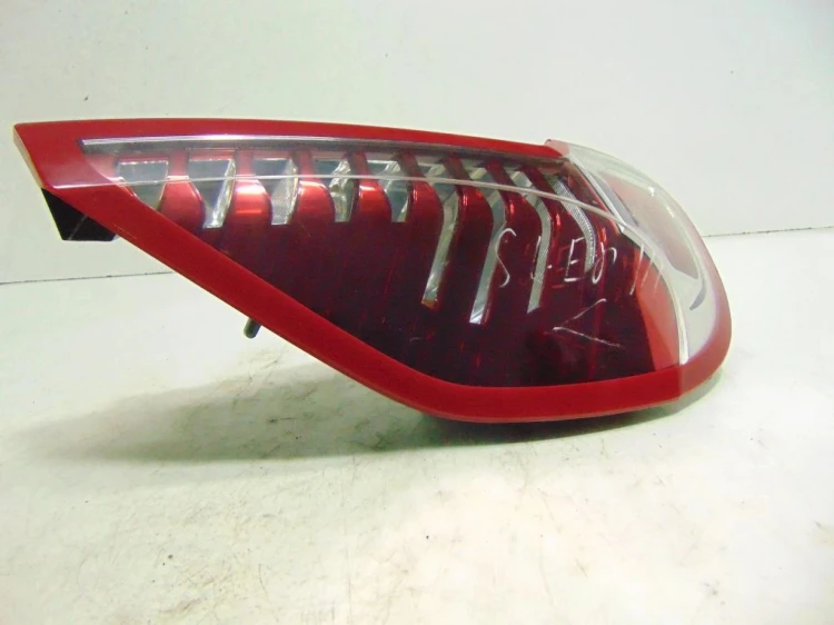 LAMPA LEWY TYŁ RENAULT SCENIC III (2009-2013) 1.5 DCI
