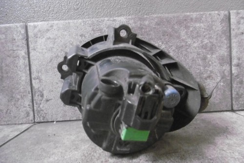 HALOGEN LEWY TOYOTA AVENSIS III T27