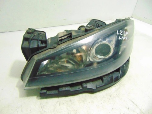 LAMPA LEWY PRZÓD RENAULT LAGUNA II LIFT (2005-2007) 2.0 DCI
