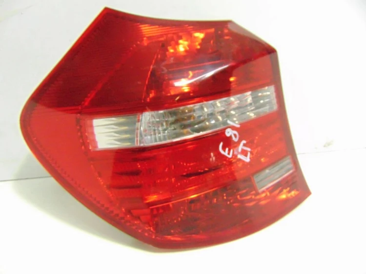 LAMPA LEWY TYŁ BMW E81 LIFT(2007-2011) 116i N43B20 122KM