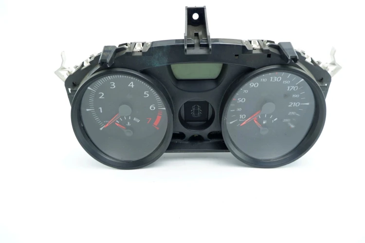 LICZNIK RENAULT MEGANE II (2002-2005) 1.6 16V 8200793118