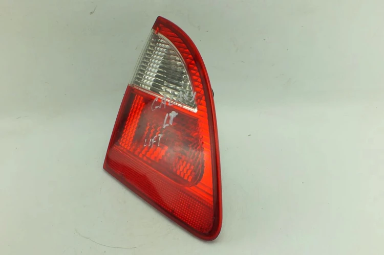 LAMPA LEWY TYŁ W KLAPE FORD GALAXY I LIFT 2.0 TDCI