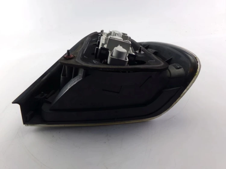 LAMPA LEWY TYŁ BMW E46