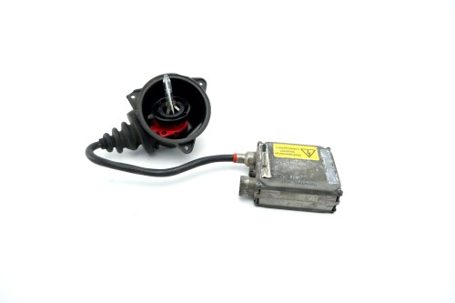 PRZETWORNICA XENON OPEL OMEGA B (1994-1999) 2.2 16V