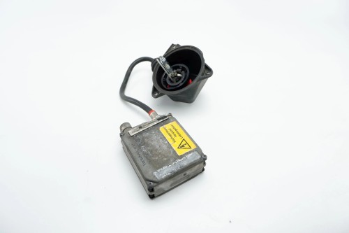 PRZETWORNICA XENON OPEL OMEGA B (1994-1999) 2.2 16V
