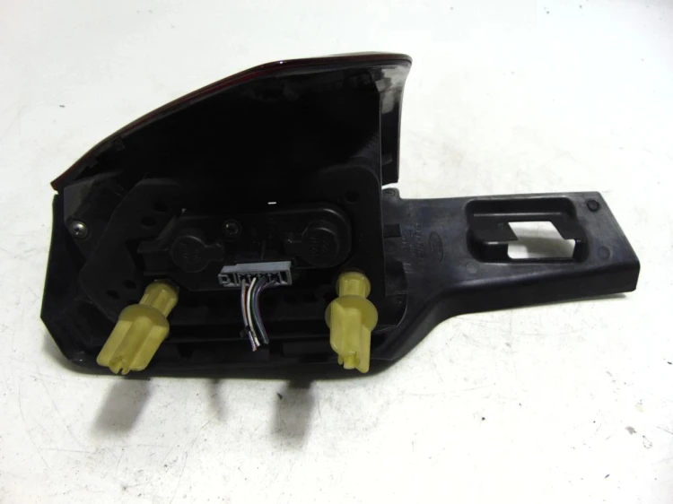 LAMPA LEWY TYŁ FORD GALAXY II LIFT (2010-2015) 2.0 TDCI (140)