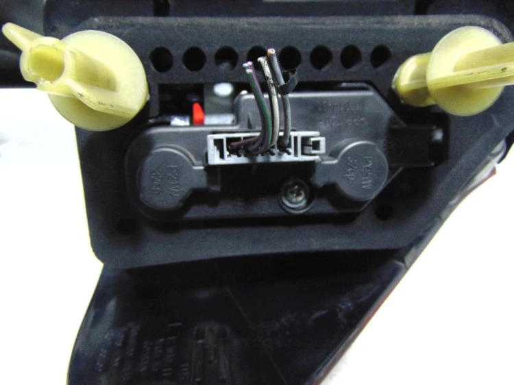 LAMPA LEWY TYŁ FORD GALAXY II LIFT (2010-2015) 2.0 TDCI (140)
