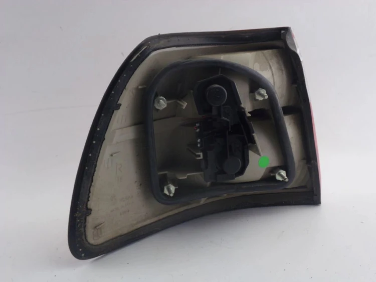 LAMPA PRAWY TYŁ OPEL OMEGA B (1994-1999) 2.2 16V