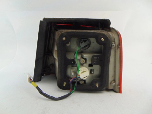 LAMPA LEWY TYŁ KIA CARENS II (2002-2006) 2.0 CRDI