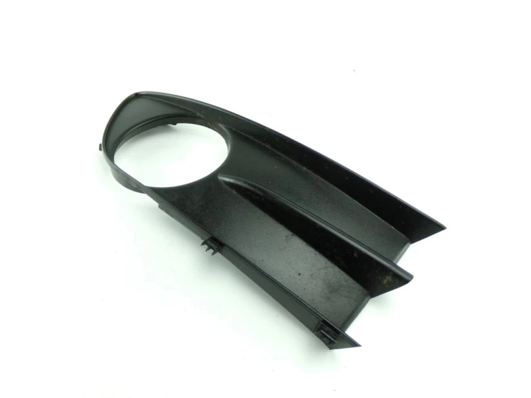 RAMKA HALOGENU PRAWA RENAULT LAGUNA II (2001-2005) 2.0 T 000009745