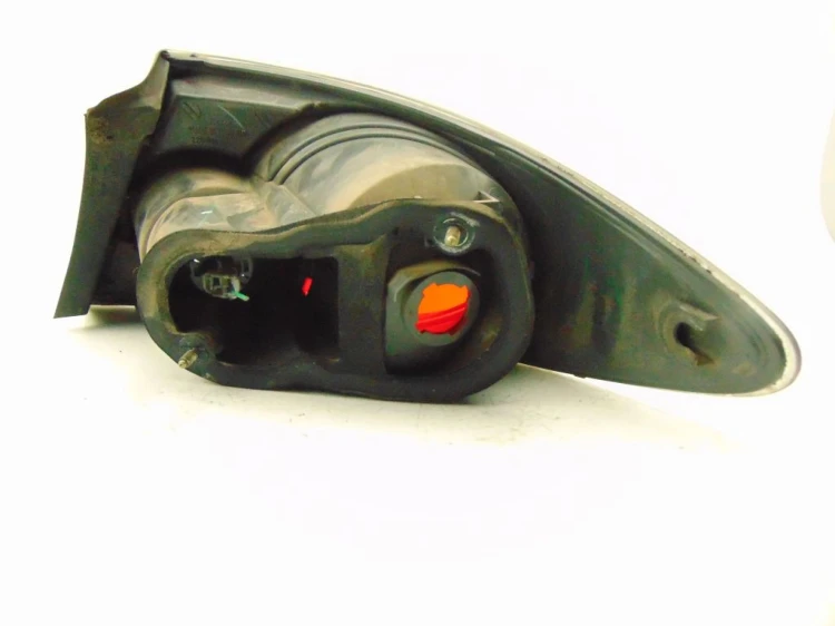 LAMPA LEWY TYŁ MAZDA 6 I (2002-2008) 2.0 D