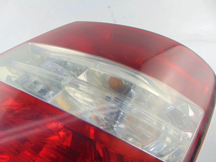 LAMPA PRAWY TYŁ FIAT STILO 1.6 16V 0580313089