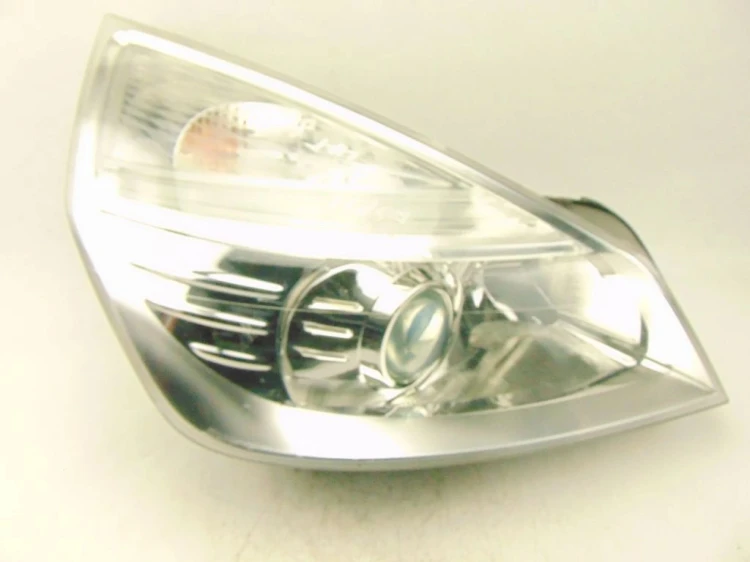 LAMPA PRAWY PRZÓD RENAULT ESPACE IV LIFT (2006-2014)