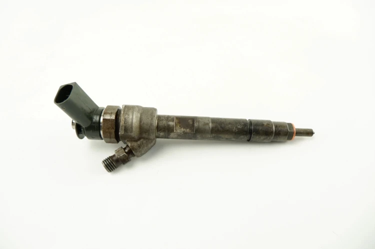 WTRYSKIWACZ BMW E87 LIFT (2007-2011) 2.0 D 143KM 0445110289