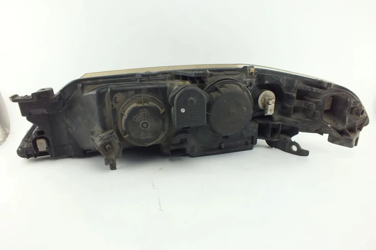LAMPA PRAWY PRZÓD RENAULT LAGUNA II (2001-2005) 1.6 16V