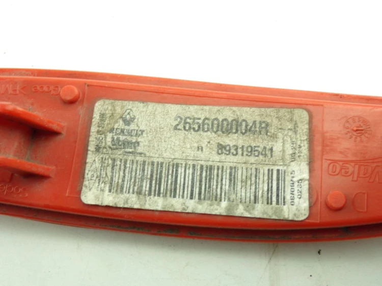 ODBLASK PRAWY TYŁ RENAULT MEGANE III LIFT 14- 1.5 DCI 265600004R