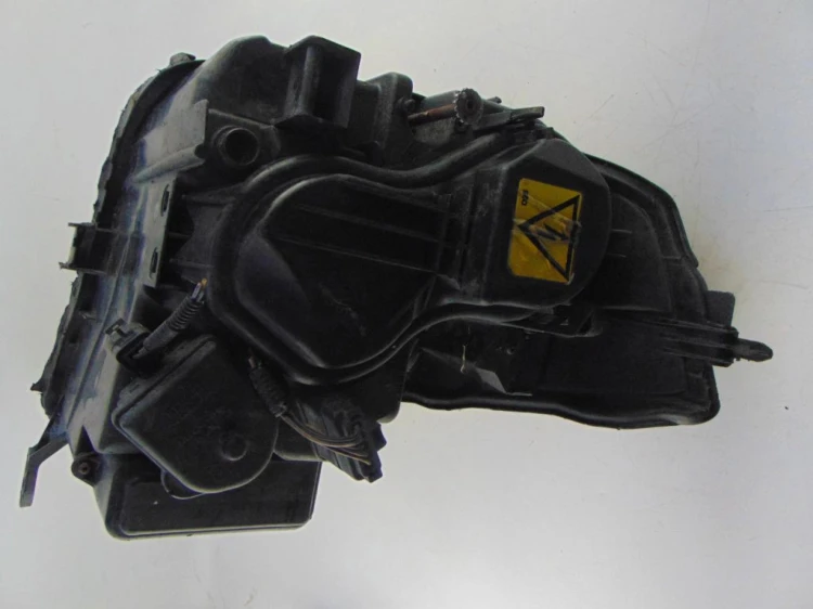LAMPA LEWY PRZÓD RENAULT VEL SATIS (2002-2009)