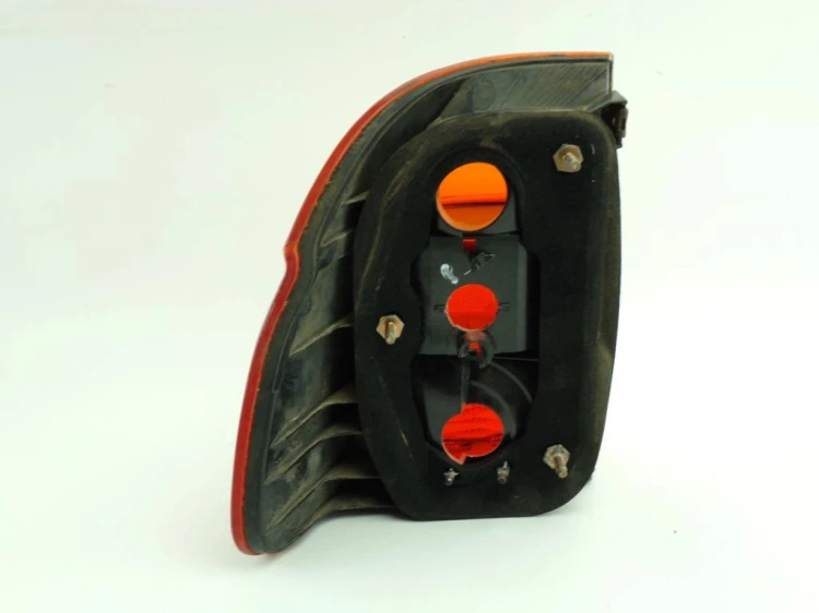 LAMPA PRAWY TYŁ BMW E39 3.0D
