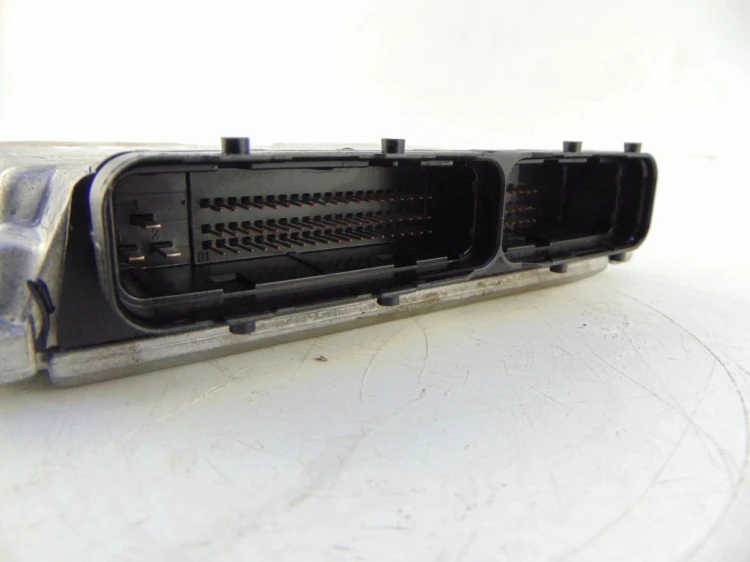 KOMPUTER STEROWNIK SILNIKA OPEL VECTRA B 2.0 DTI 24417194