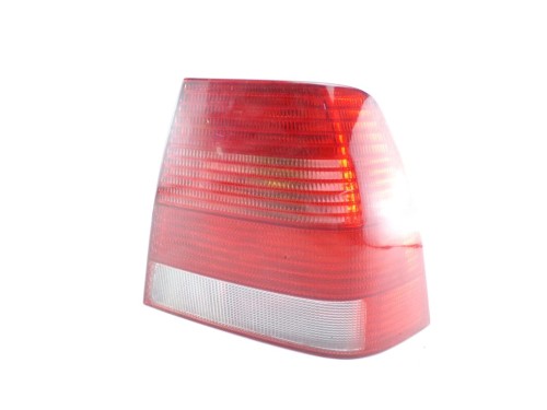 LAMPA PRAWY TYŁ VOLKSWAGEN JETTA (2005-2011) 1.9 TDI