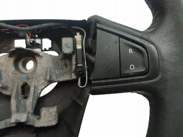 KIEROWNICA RENAULT LATITUDE (2010-2013) 2.0 DCI 173KM 484306586R