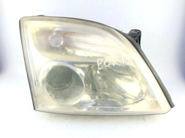 LAMPA PRAWY PRZÓD OPEL VECTRA C(2002-2008) 1.9 CDTI