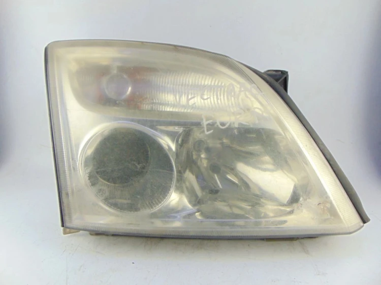 LAMPA PRAWY PRZÓD OPEL VECTRA C(2002-2008) 1.9 CDTI