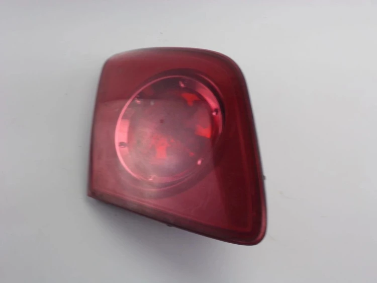 LAMPA LEWY TYŁ W KLAPE MAZDA 3 I (2003-2009) STANLEY P2913L