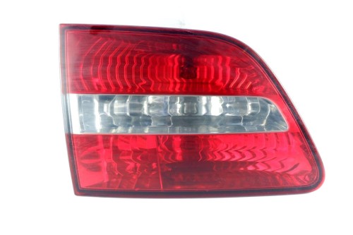 LAMPA LEWY TYŁ W KLAPE FIAT STILO 1.9 JTD 28180102