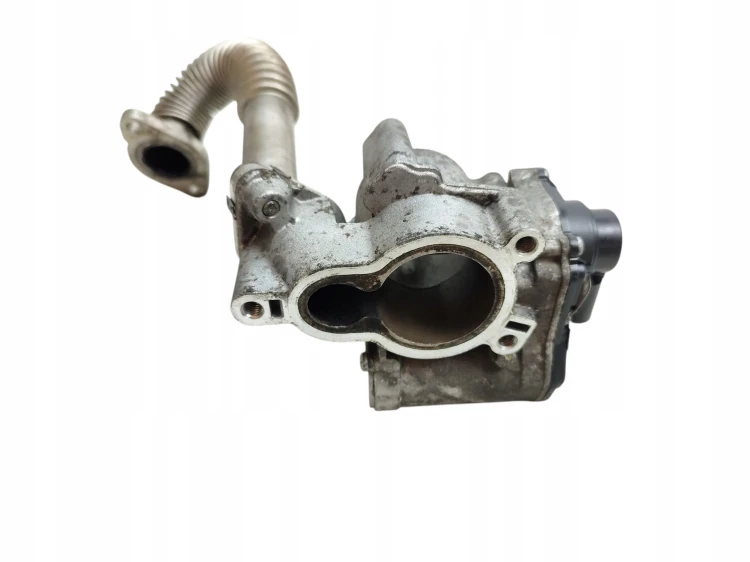 ZAWÓR EGR RENAULT SCENIC II LAGUNA II ESPACE IV TRAFIC 2.0 DCI 8200693739