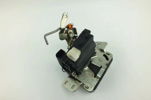 ZAMEK KLAPY BAGAŻNIKA MITSUBISHI COLT Z30 LIFT (2008-2012) 1.1 75km