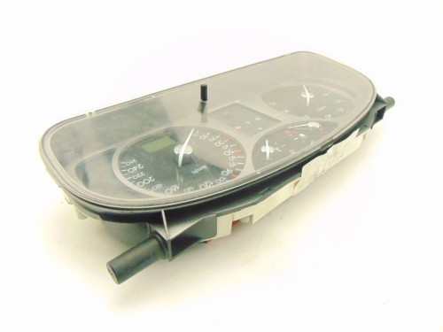 LICZNIK RENAULT LAGUNA II (2001-2005) 2.0 IDE 8200170303