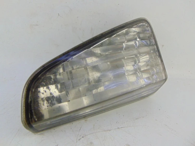 LAMPA LEWY TYŁ W KLAPE NISSAN MURANO Z50 (2003-2008)