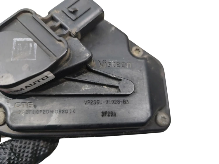 PRZEPUSTNICA FORD FUSION (2002-2005) 1.4 16V 80KM 2S6U-9E927-D