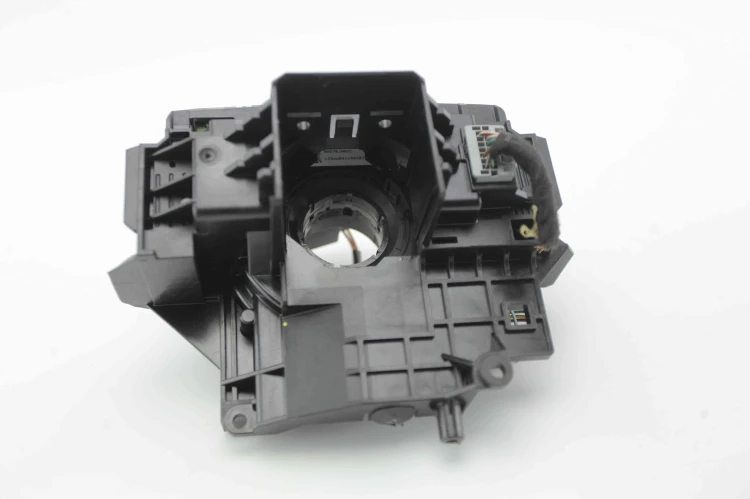 TAŚMA KIEROWNICY FORD FOCUS MK3 1.0 EcoBoost BV6T-13N064-AH